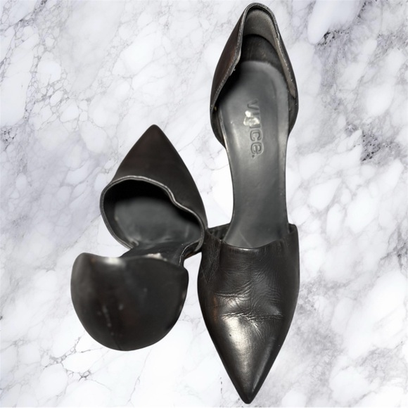Vince Black Leather d’Orsay Pointed Toe Pumps Made in Italy Size 6 - Picture 2 of 6